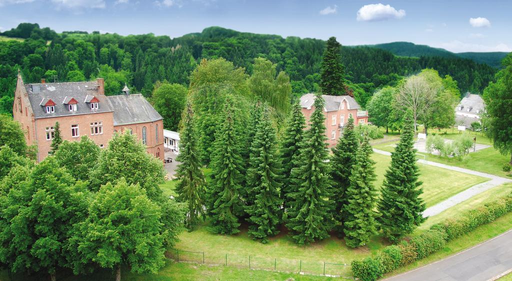 Stiftsberg - Bildungs- Und Freizeitzentrum Kyllburg Exterior photo